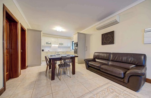 Santa Maria Estate Villa | Villa Narcis~ 2 BR Villa with Private Pool & Views