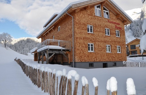 Schroecken Apartment | Villa Natur . live a different kind of comfort apartment for 2 to 18 people