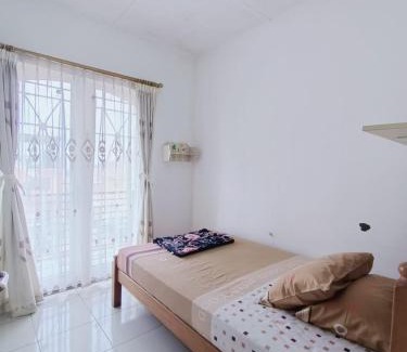 Cipanas Villa | Villa nea 2 bukit cipendawa