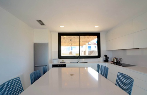 Mas Pinell Villa | Villa near Mas Pinell Beach with Private Pool