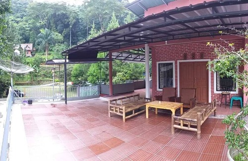 Cisarua Villa | Villa near from waterfall