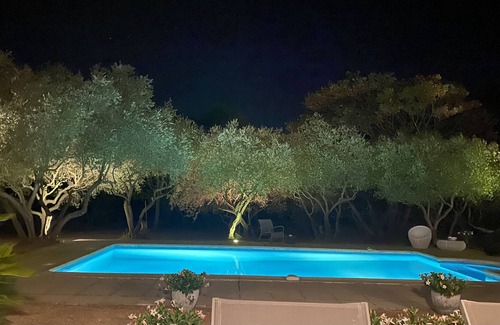 Quartier des Espesses Villa | Villa Neptune Nîmes Romaine