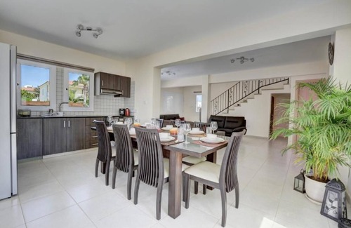 Ayia Napa House | Villa Nissi Gold 4 Bedroom with Private Pool in Agia Napa