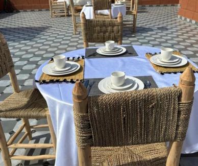 Sidi Abdallah Ghiat Villa | VILLA NOÛR PALACE avec piscine jaccuzi à Marrakech