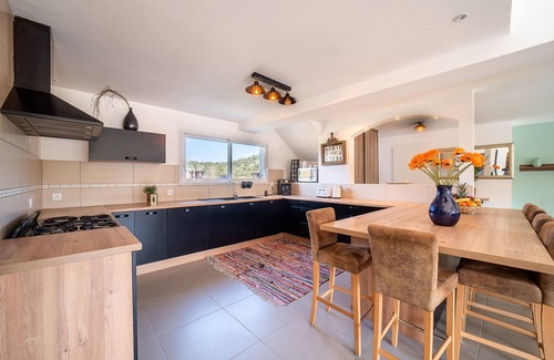 Vives Villa | Villa Noham - Maison pour 14 avec piscine