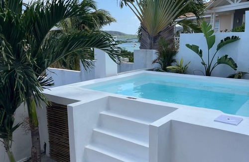 Jan Thiel Apartment | Villa Noma - Lovely 4 person Suite - Just 5 min from the beach!
