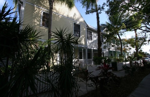 Old Town Condo | Villa Nomade at Shipyard Condominiums