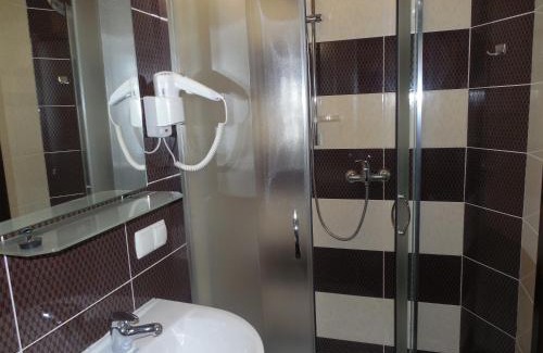 Tatariv Hotel | Villa Nova