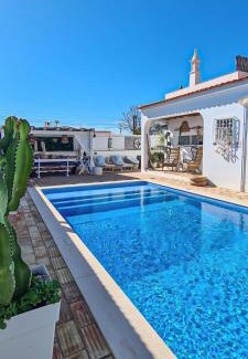 Vale de Parra Villa | Villa O Canto da Parra - Hot Jacuzzi - Swimming Pool - WIFI - BY BEDZY