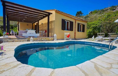 Custonaci Villa | Villa Orca, Scopello