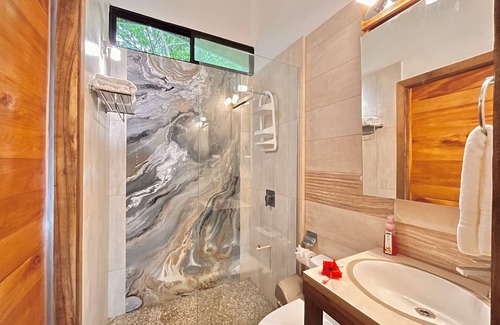 Chiguata Villa | Villa Ocean Coral Luxury Beachfront Villa just steps away from the beach!