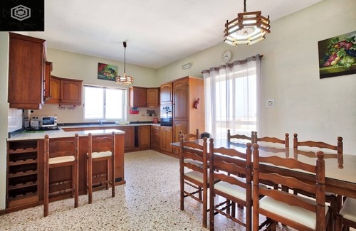 Santa Maria Estate Villa | Villa Ocean in Mellieha with Fantastic Sea Views 4 bedrooms A/C Sleep 9 people