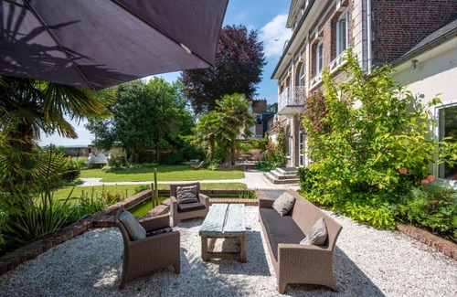 Villequier Bed & Breakfast | Villa Octavia Normandie B&B
