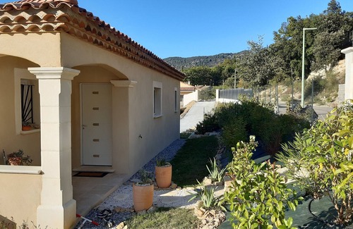 Nyons Villa | Villa of character air-conditioned, beautiful environment, nice view, heated swimming pool