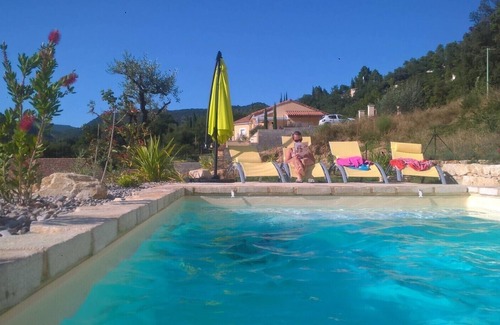 Nyons Villa | Villa of character air-conditioned, beautiful environment, nice view, heated swimming pool