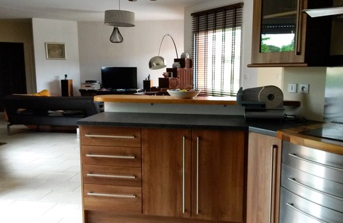 Leon Villa | Villa of charm 8 p, Ideal family, heated swimming pool 50m2 secure, bikes available