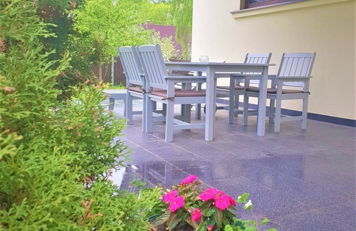 Ziepniekkalns House | Villa Ohaijo with park view, jacuzzi and 3 terraces