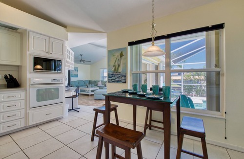 Pelican Villa | VILLA OLINDA – HEATED POOL | GULF ACCESS | BOAT RENTAL + TOURS VOUCHER INCL.