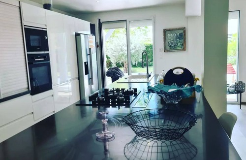 Taussat House | Villa on the edge of the Arcachon basin in Taussat with heated swimming pool