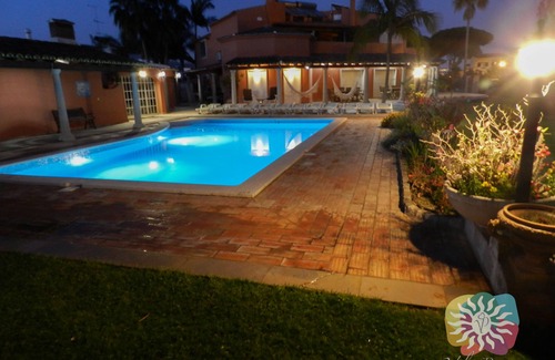 Faro Villa | VILLA ON THE NATURAL PARK AND CLOSE TO BEACH, BEAUTIFUL GARDEN AND HEATED POOL