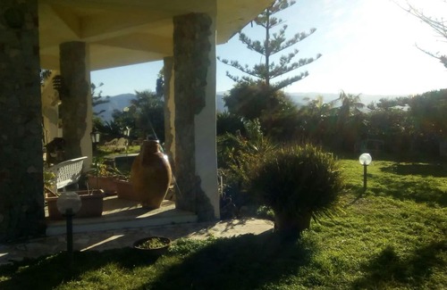 Capo Peloro Villa | Villa on the strait, beautiful villa bordering the beach facing the sea