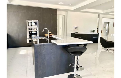 Hallandale Beach Villa | Villa on the Water in Golden Isles