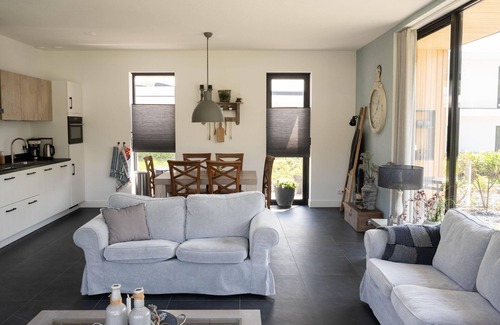Zeewolde Villa | Villa on the water near the Veluwemeer