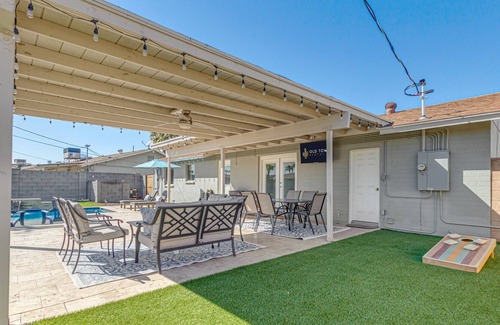 Cox Heights House | Villa on Vista w/Custom Pool+Spa+5 Mins 2 OldTown