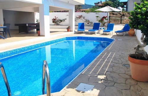 Pomos Villa | Villa Only 50m To The Sea, Sleeps 12, Polis