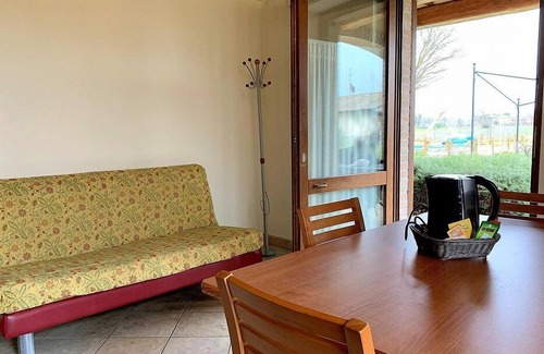 Cannara House | Villa Ornata B: A characteristic and welcoming apartment surrounded by the greenery, with Free WI-FI.
