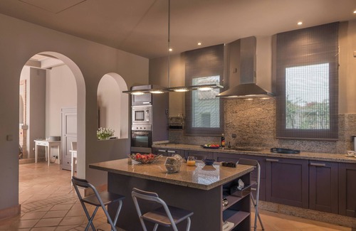 Benalup-Casas Vieja House | "Villa Orquidea" with pool, Wi-Fi, garden and terrace