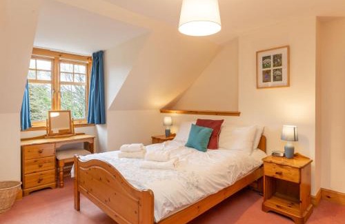 Nethy Bridge Villa | Villa Osprey House by Interhome