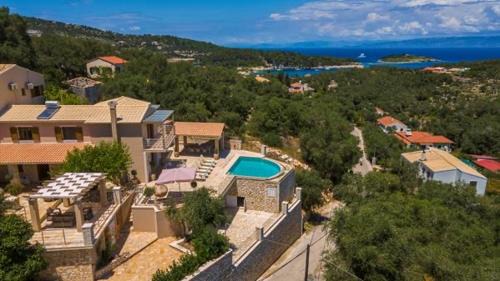 Katsimatika Villa | Villa Ozias a modern,spacious, swimmig pool villa.