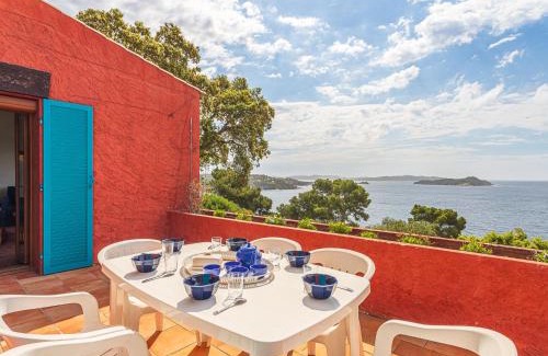 Giens Villa | Villa Pénélope by Interhome