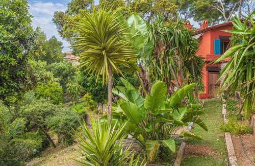 Giens Villa | Villa Pénélope by Interhome