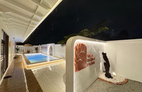 Central District Villa | Villa Paapa & Maama Luxurious Private Pool