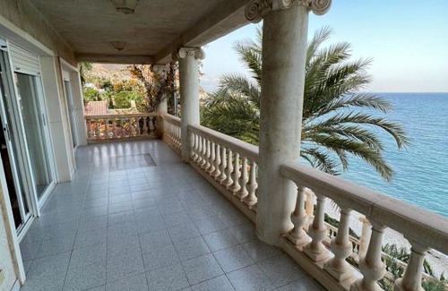 Coveta Fuma Apartment | Villa palace unique avec plage privée
