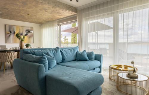Smrika Villa | Villa Palazzo Emanuel by Villas Guide
