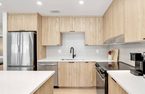 East Naples House | Villa Palmera by Downtown & Beach