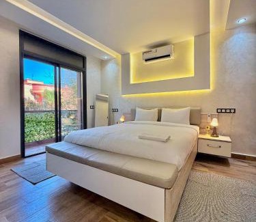 Marrakech Villa | Villa Palmeraie Luxe, 7 min de Geliz & Piscine Privée
