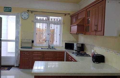 Pereybere Villa | Villa Palmira with swimming pool -5 mins walk from Pereybere Beach