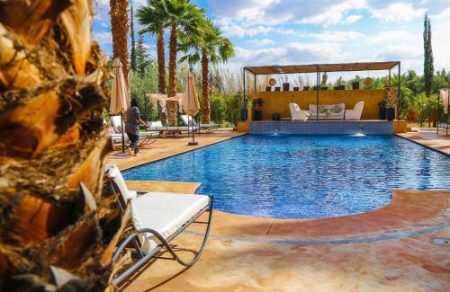 Oulad Hassoune Villa | Villa Palmyra, 8 suites et piscine chauffée
