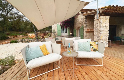 Tourrettes-sur-Loup Villa | Villa Paloma : Nature and design by Architect