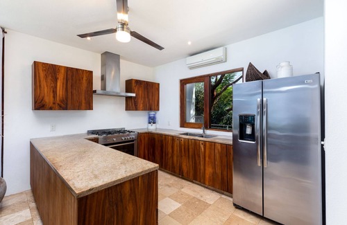 Las Lomas House | Villa Papelillos -Incredible Ocean & Jungle Views, Serene & Private- Pool