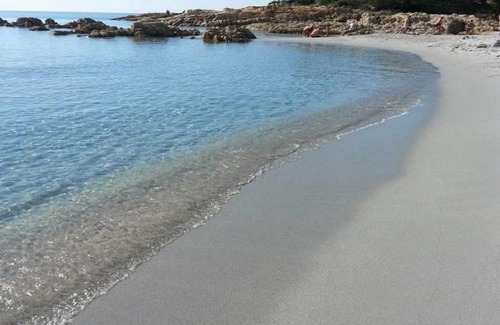 Cala Liberotto Villa | Villa Paradiso, to the beach on foot, big garden, Wifi, all inclusive