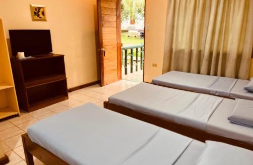Mambajao Resort | Villa Paraiso Resort & Waterpark