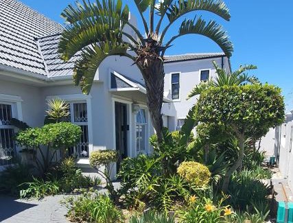 Cape Town Villa | Villa Parisienne Modern Guest house