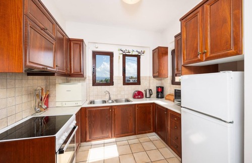 Kato Stalos Villa | Villa Pasiphae 2 - Three Bedroom Villa, Sleeps 7