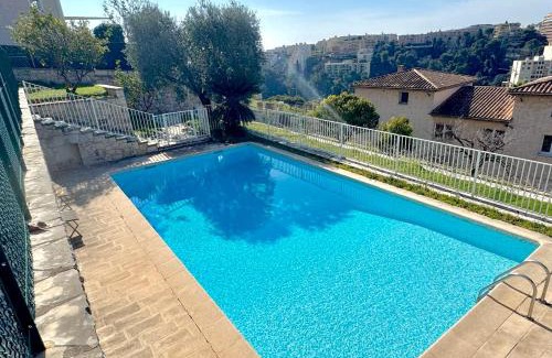 Saint Antoine Apartment | Villa Passiflore with garden and private swimming pool