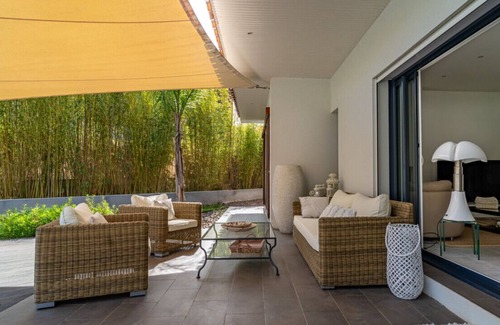 Saint-Gely-du-Fesc Villa | Villa Paul Valery · Beautiful villa with pool in exclusive area close to Montpellier